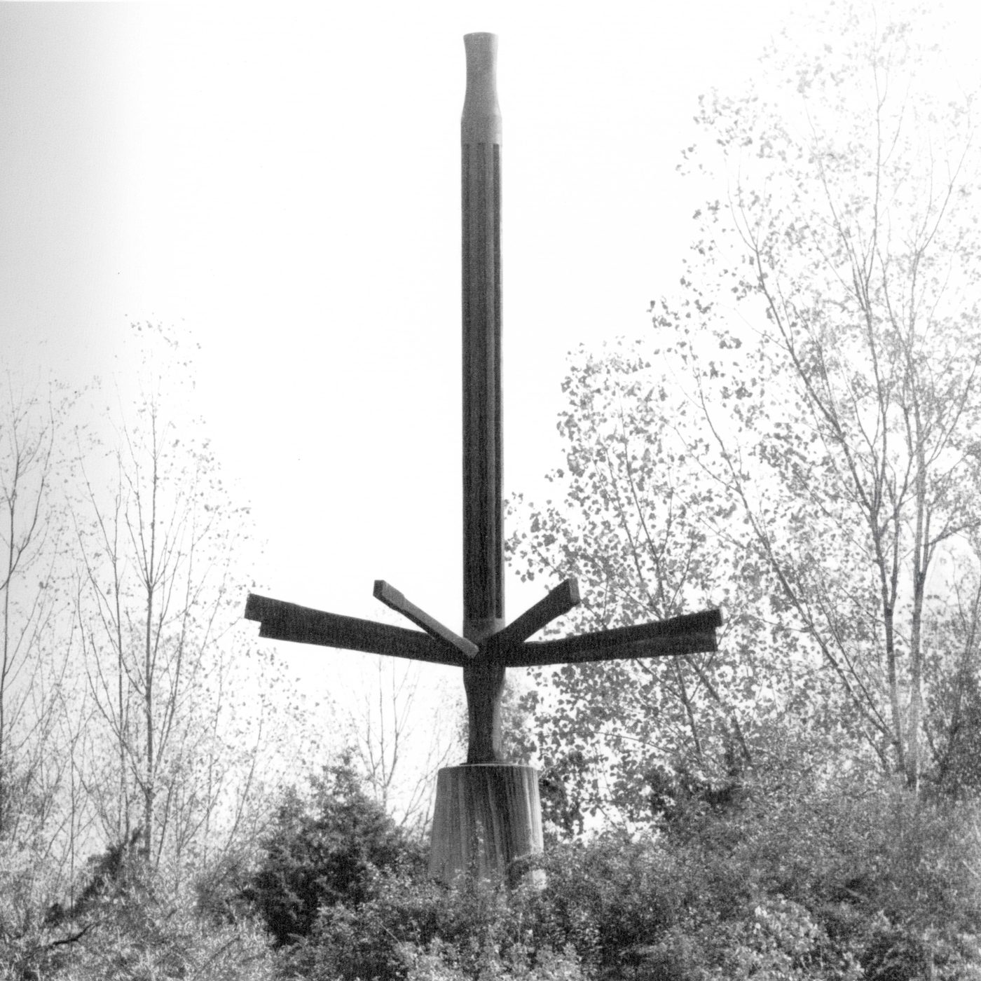 Sculptura din metal Fructul Soarelui, Costinești, 1976